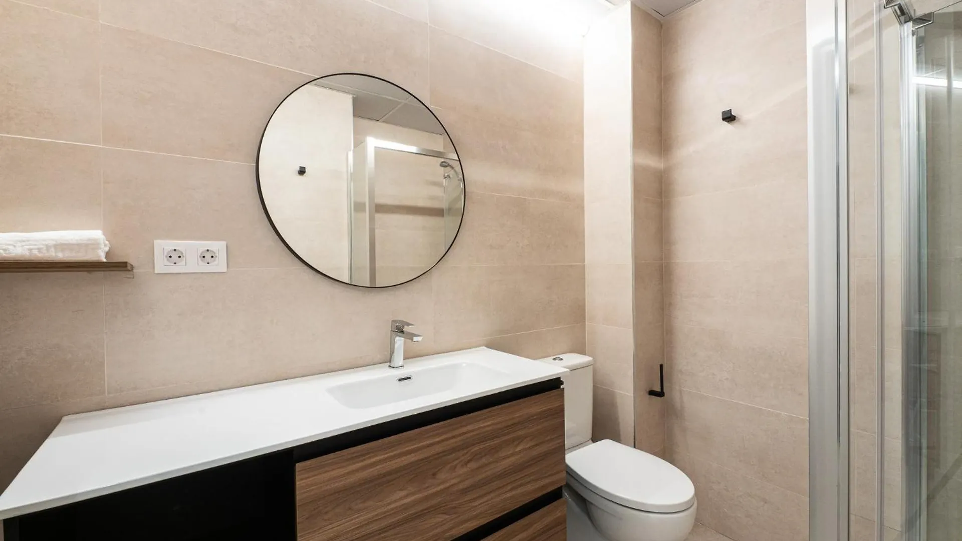 Livemalaga Postigos Suite & Parking
